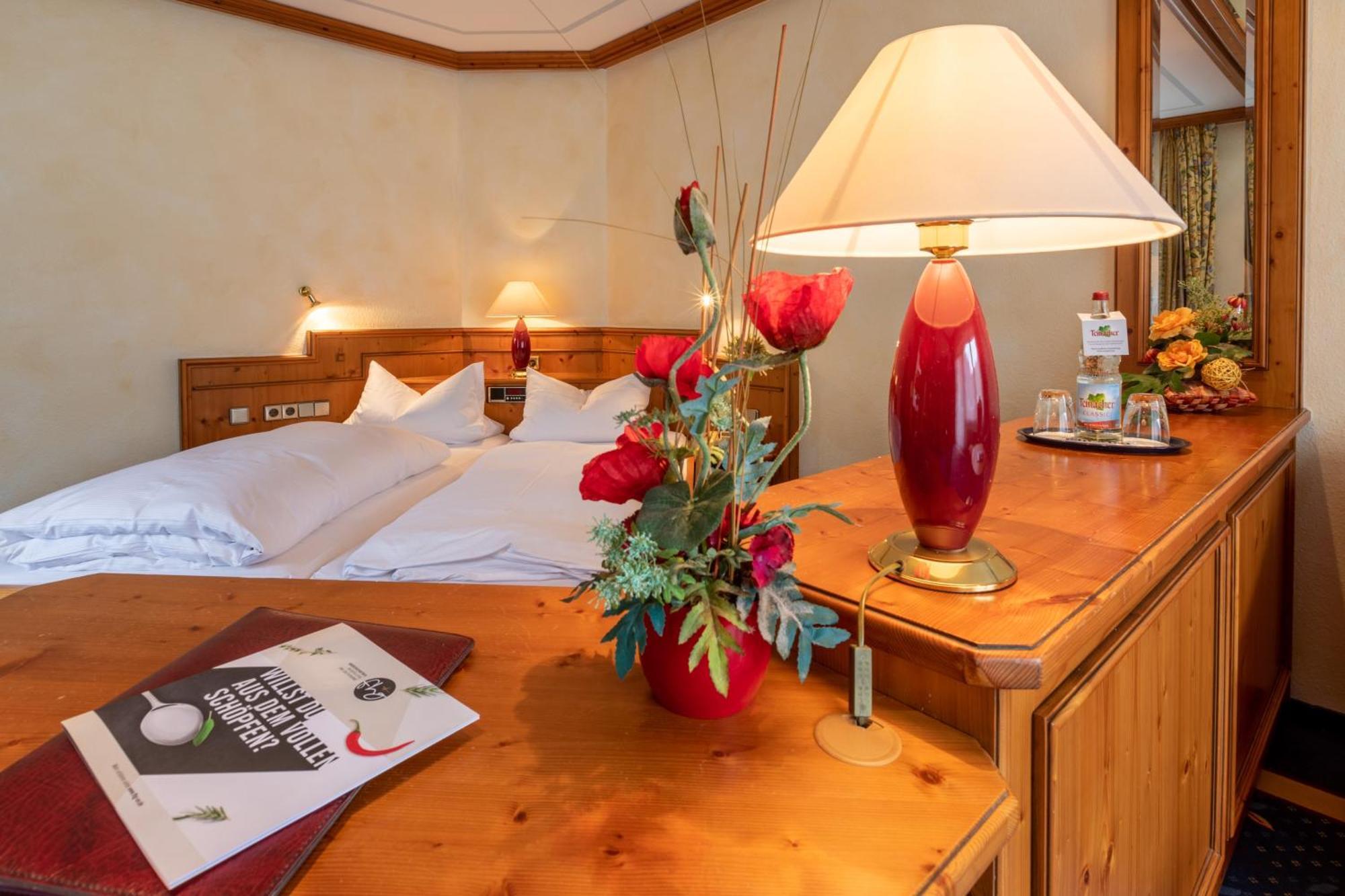 Sackmanns Wanderhotel Löwen Baiersbronn Exteriör bild