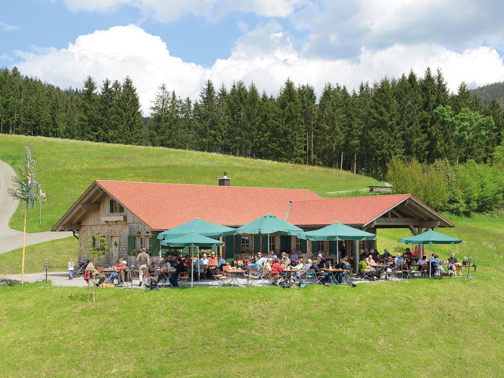 Sackmanns Wanderhotel Löwen Baiersbronn Exteriör bild