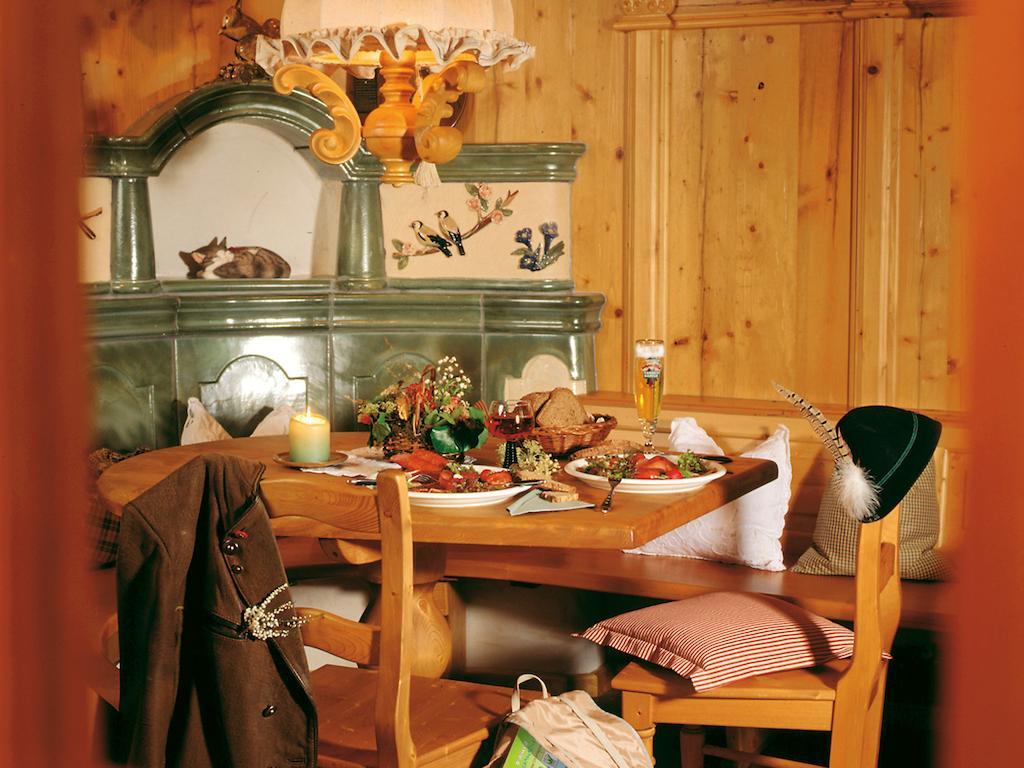 Sackmanns Wanderhotel Löwen Baiersbronn Exteriör bild
